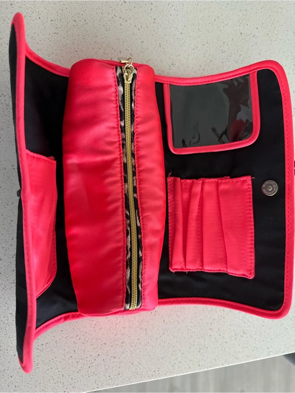 Victoria's Secret Black and Pink Makeup Brush Roll Up Bag